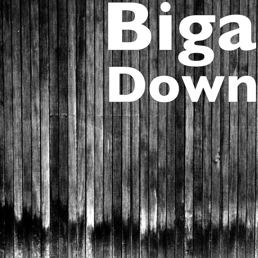 Big muther. Latto rapper. G-eazy everything's strange here. G down. @rose_g_g.