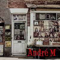André M