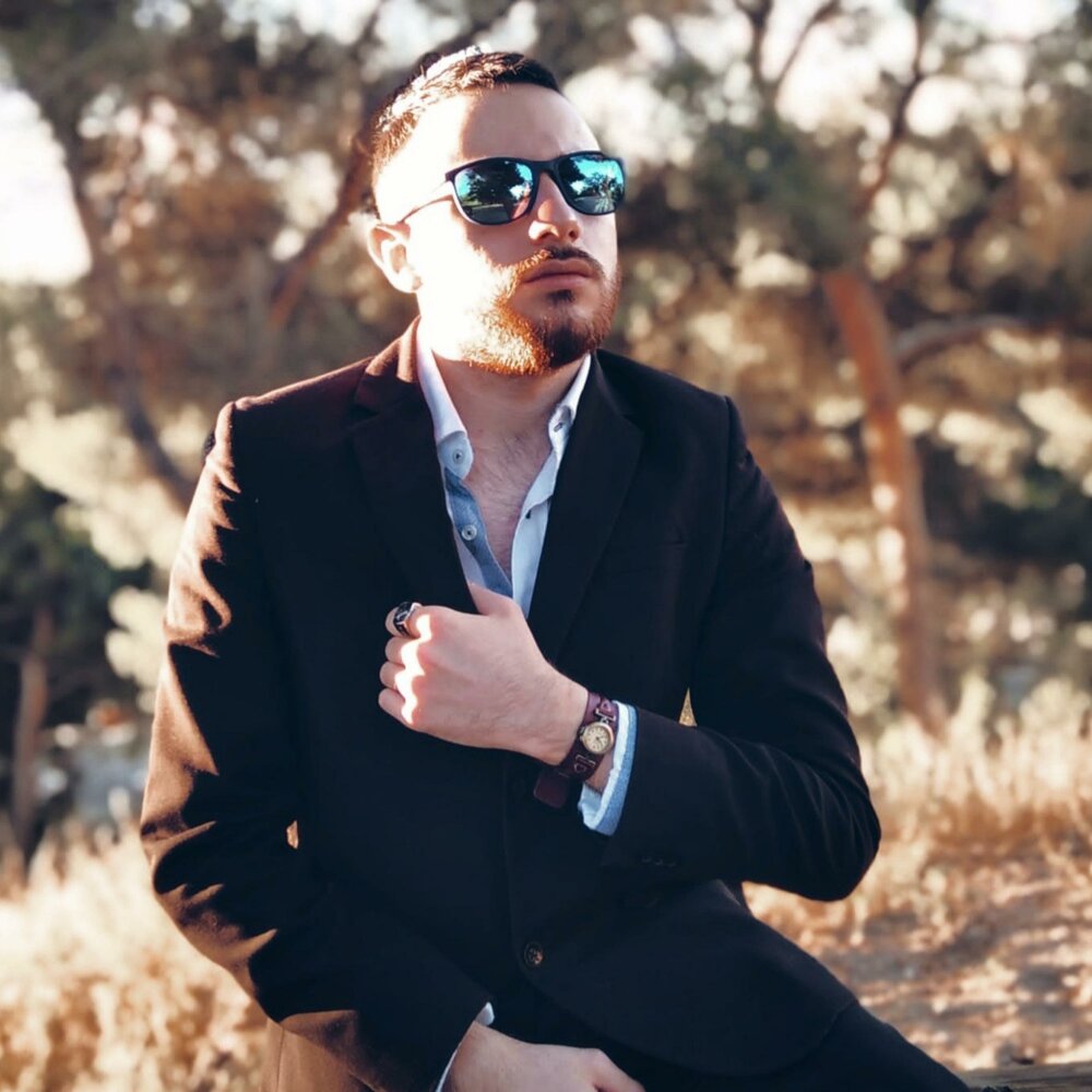 Alexander official. Alexander official. Александр назаров дети. Александр росс иллюзионист. Alexander official.