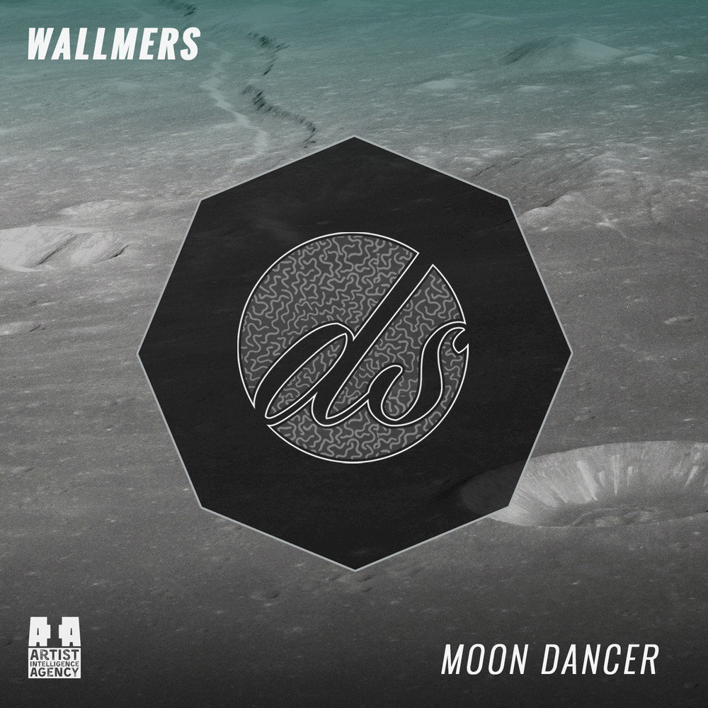 Moon dancer. Wallmers. Dancer and the Moon. Moonlight Intelligence обложка. Agent Moon.