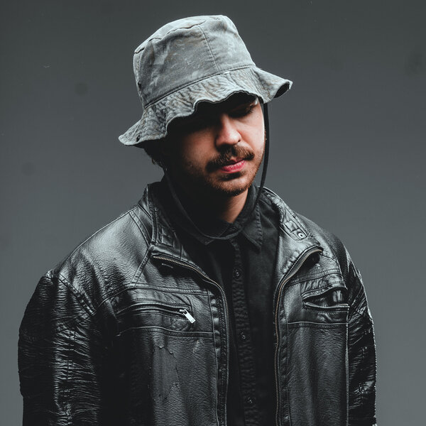 track-cover