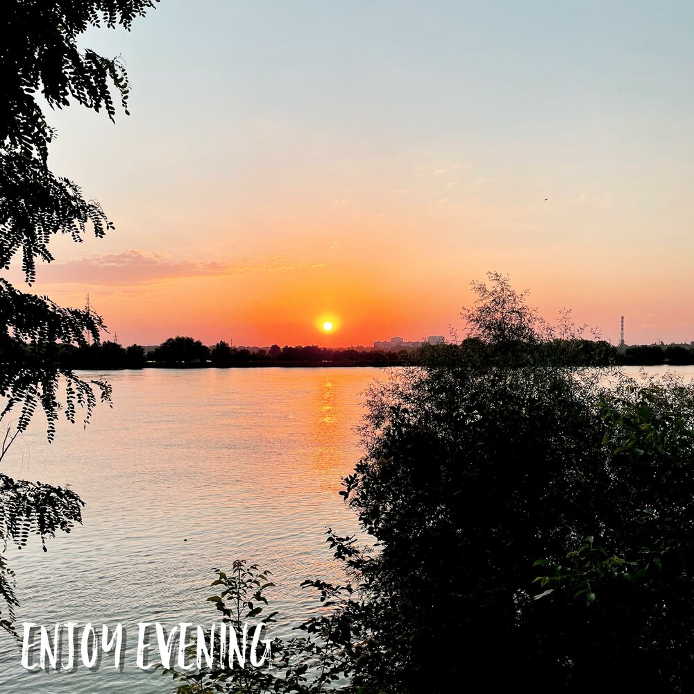 Застолье в ночном клубе фото. Встреча свидание. Открытки добрый вечер на английском языке. Свидание в баре. Good night everyone.