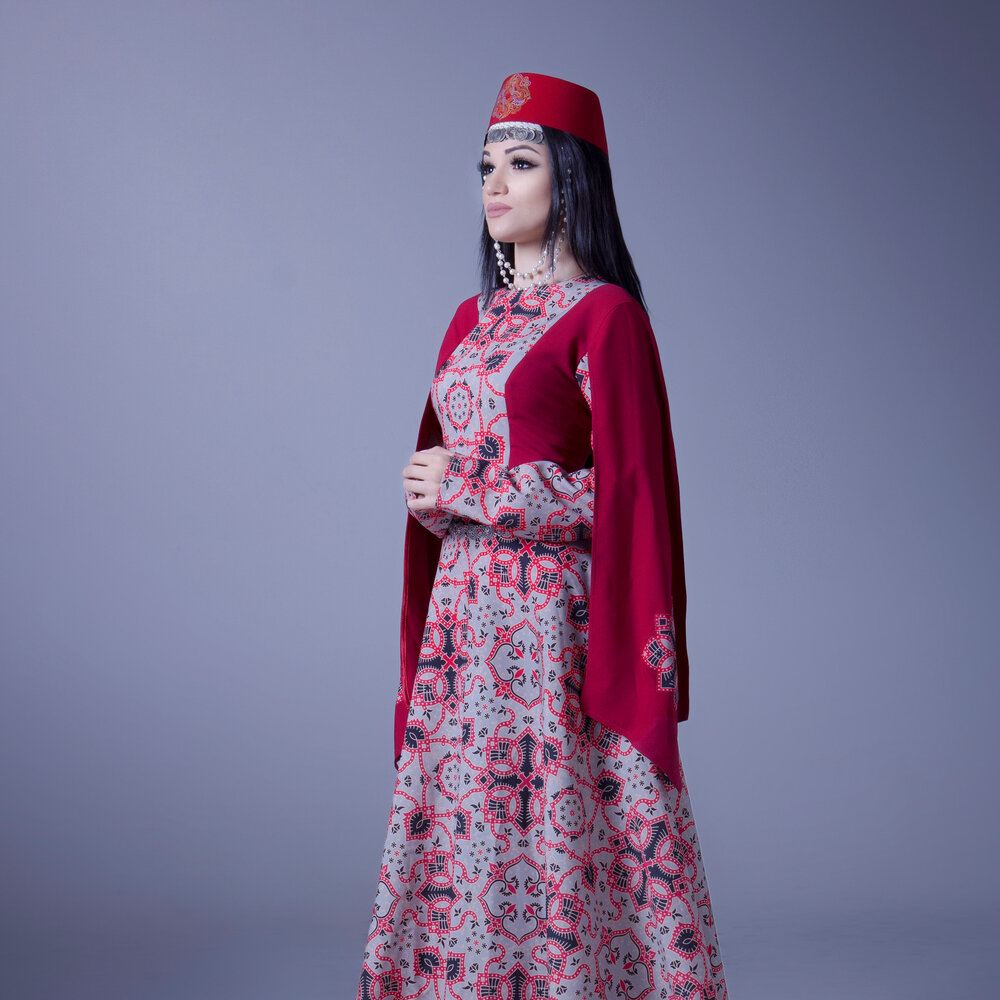 Армянский народный женский костюм