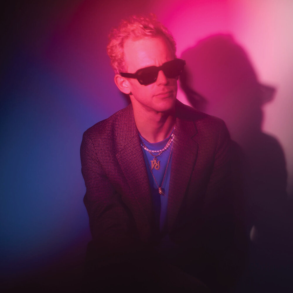 Leon трек. Leon трек