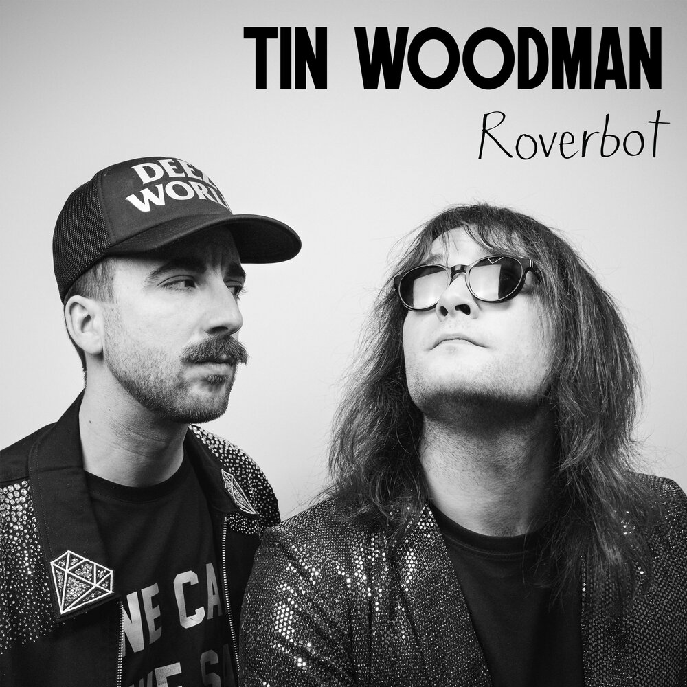 Tin woodman. Mouse and tin Woodman.