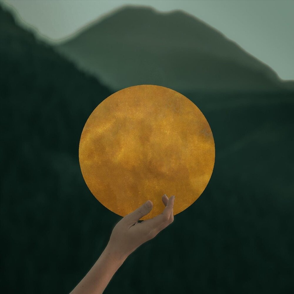 ноутбук солнце. яркое солнце с бликами. солнце ослепляет. дядина солнышко. виктор цой кино.