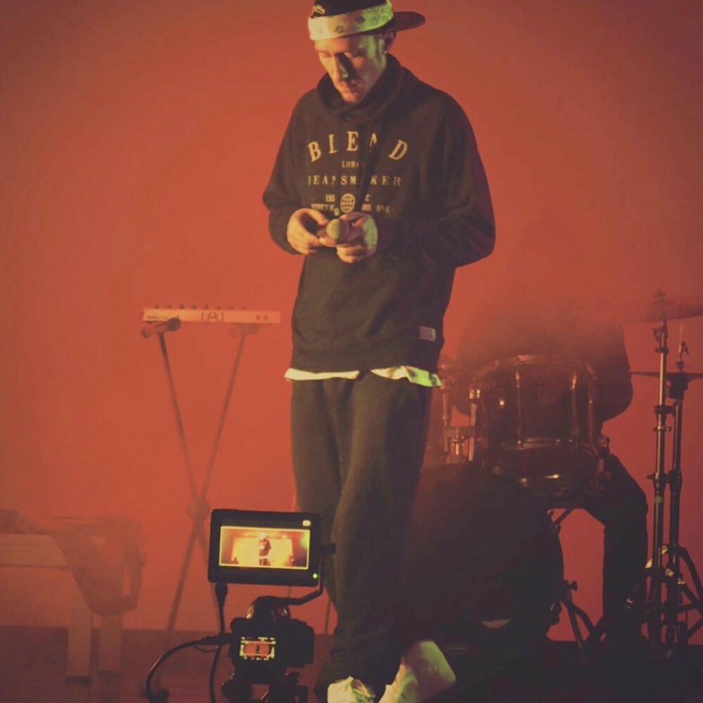 track-cover