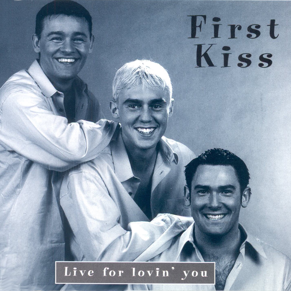 Kiss listen. Download first Kiss песня.