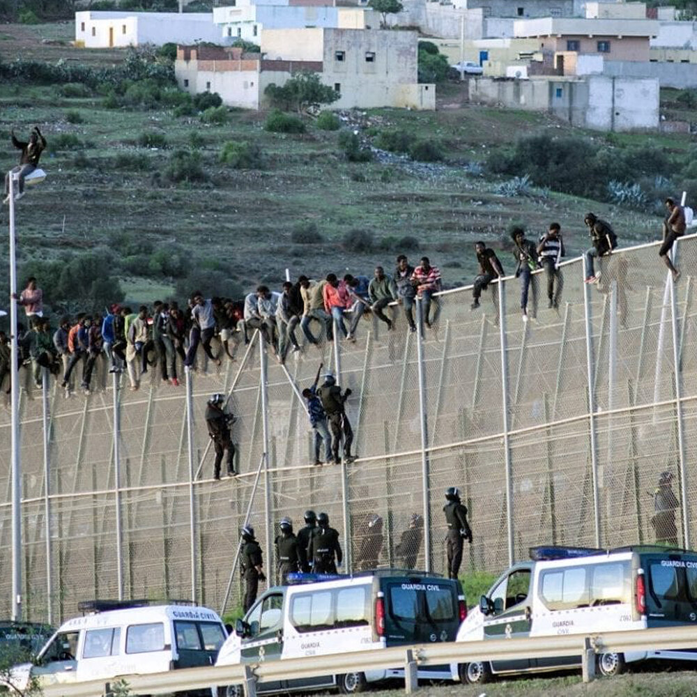 Как выглядит граница мира ACECHEK альбом Melilla слушать онлайн бесплатно на Яндекс Музыке в хорошем качес