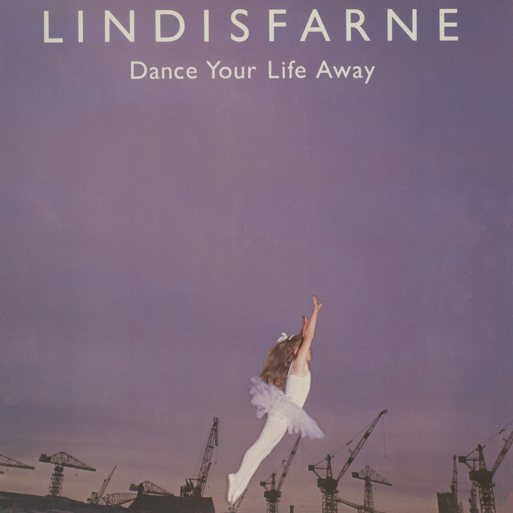 Песня your dance. Lindisfarne группа альбомы. Lindisfarne группа. Lindisfarne Roll on Ruby, 1973. Away from Life.