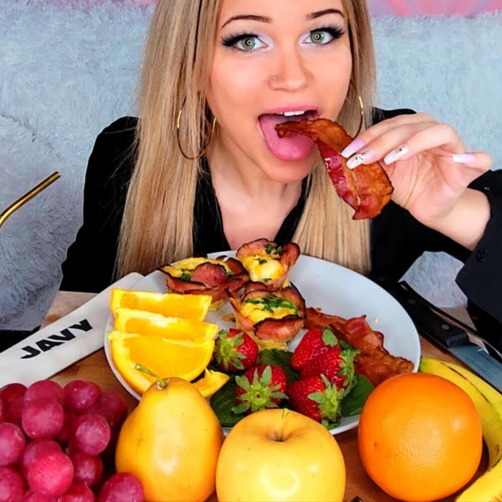 Chips asmr. анастасия вайспер. кока кола асмр.