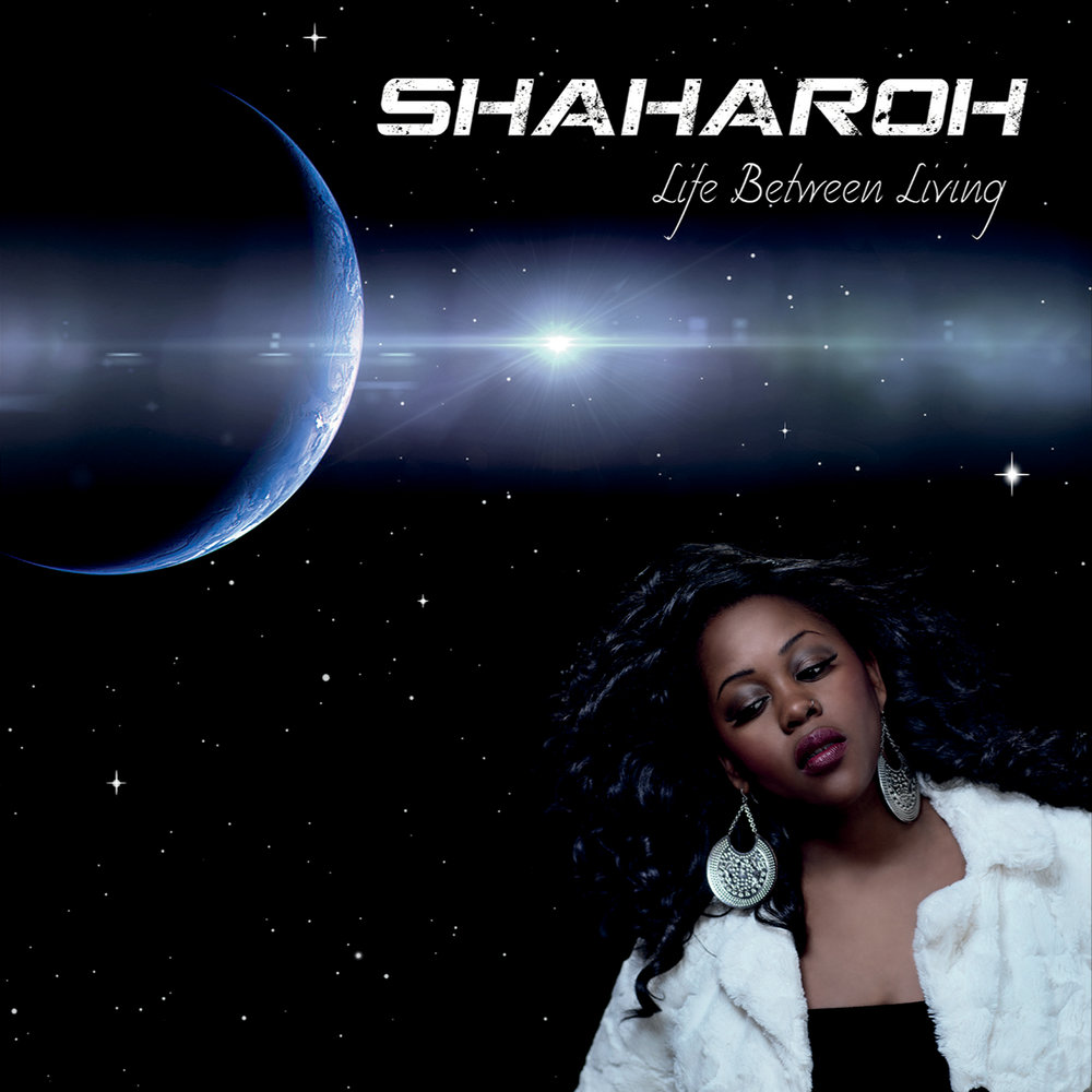 Rainbow - live between the eyes san antonio 1982. Rainbow 1982 обложка. Live is between. Rainbow 1982 клавишник. Rainbow live between the eyes 1982.