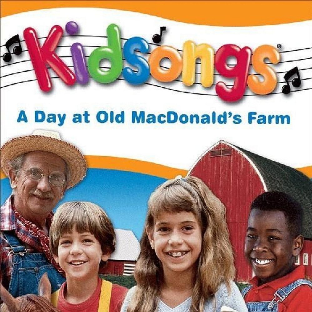 Kidsongs. Kidsongs at the Circus. Kidsongs a Day at the Beach. Kidsongs a Day at the Circus Play a Song book.