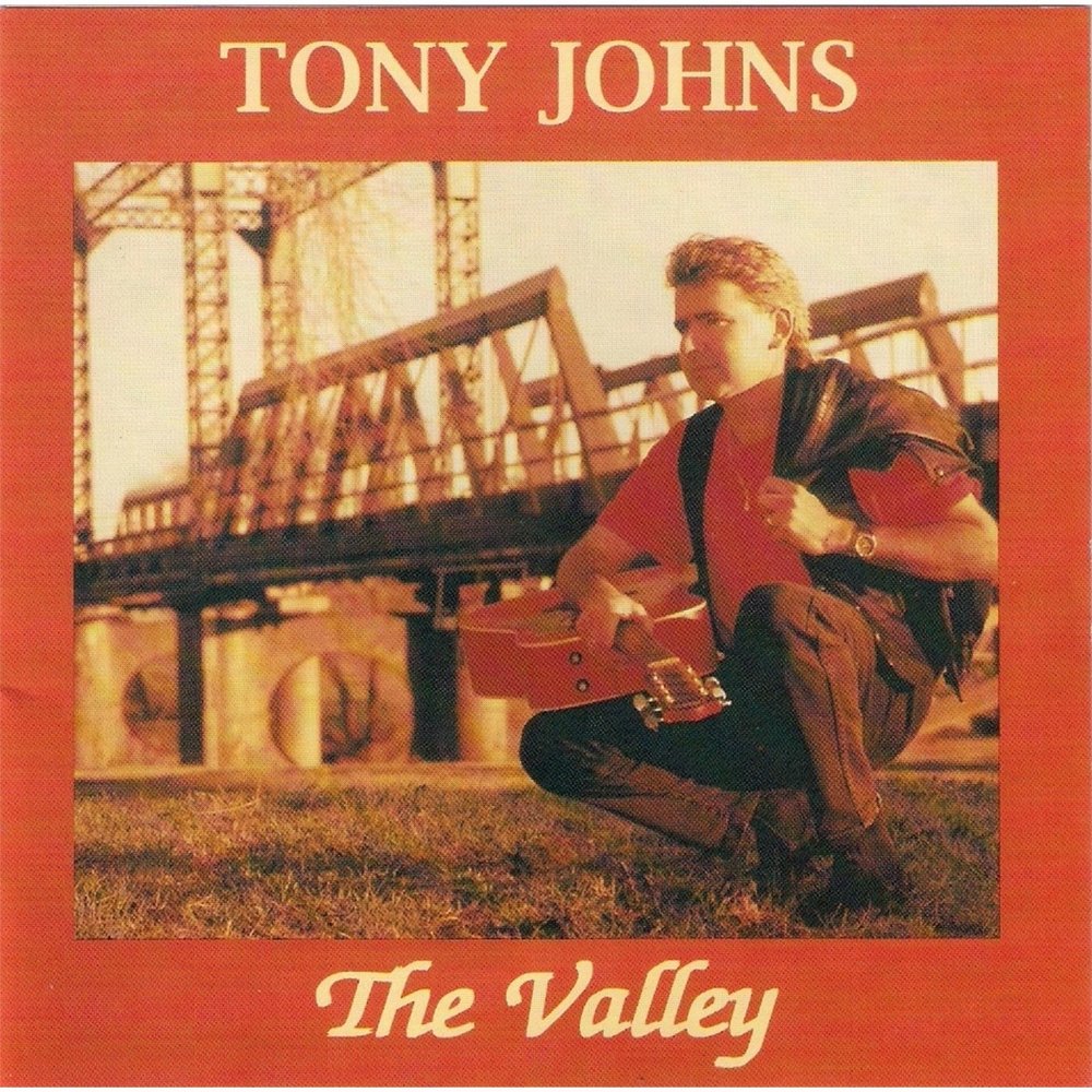 Тони крик. Tony John.