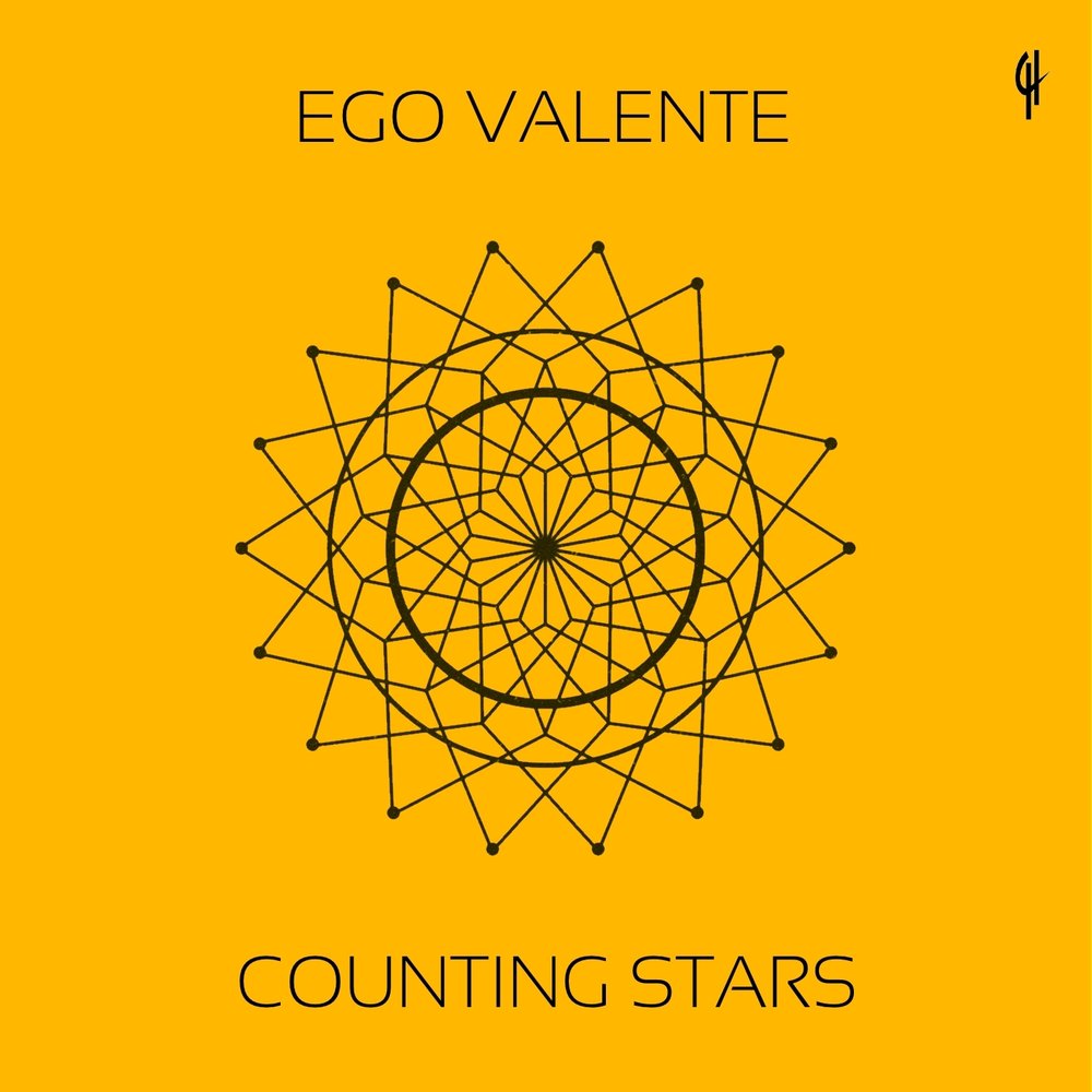 Знак голливуда лос-анджелес. Кейт хадсон в желтом платье как потерять парня. Знак голливуда. Мако ричардс актер сейчас. Эго голливуд.