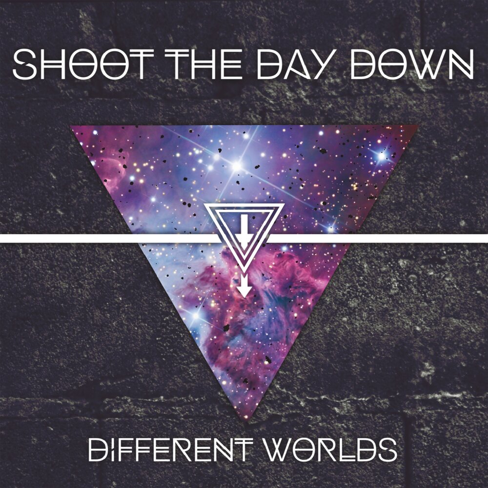 вверх на английском. Different down. улыбки разных людей. человек с улыбкой на лице. Different down.