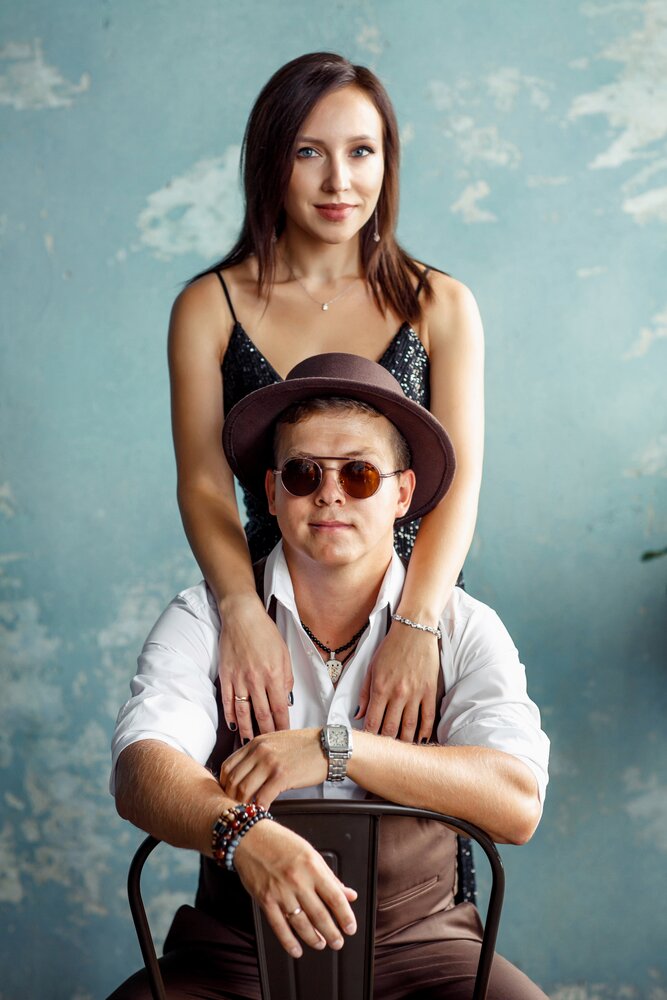 Слушать папины. Мясников уральские пельмени папа. Папины сказки кто читает. Рок группа папин олимпус. Папины сказки.