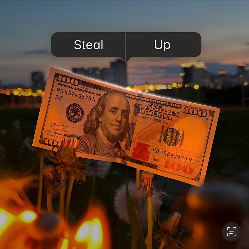 Ворует деньги рисунок. Steal up. Steal up. Преступник мультяшный. Steal up.