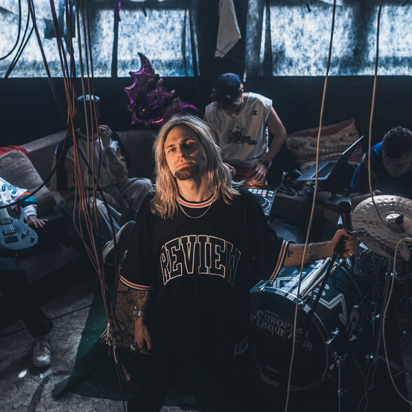 track-cover
