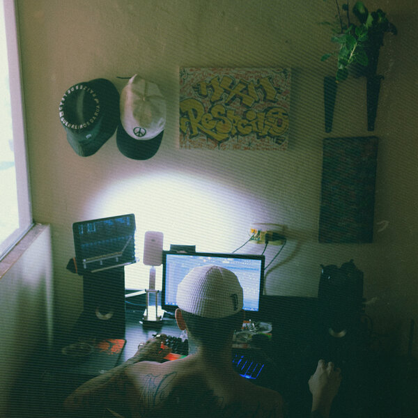 track-cover