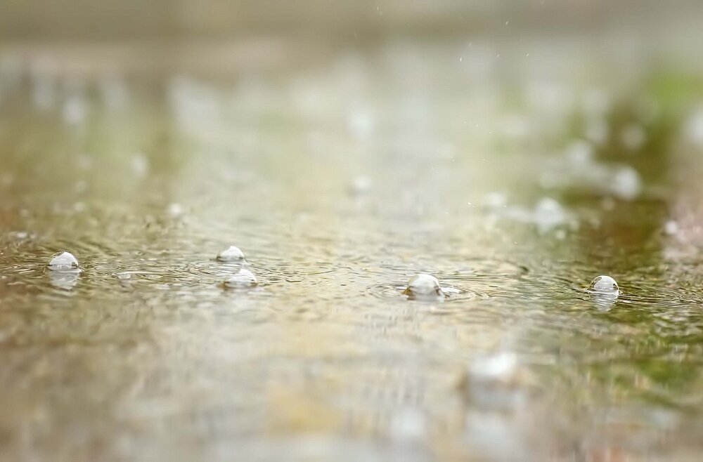 Боке дождик. Светлые дожди. Первый дождь первый дождь. Дождь. Светлые дожди.