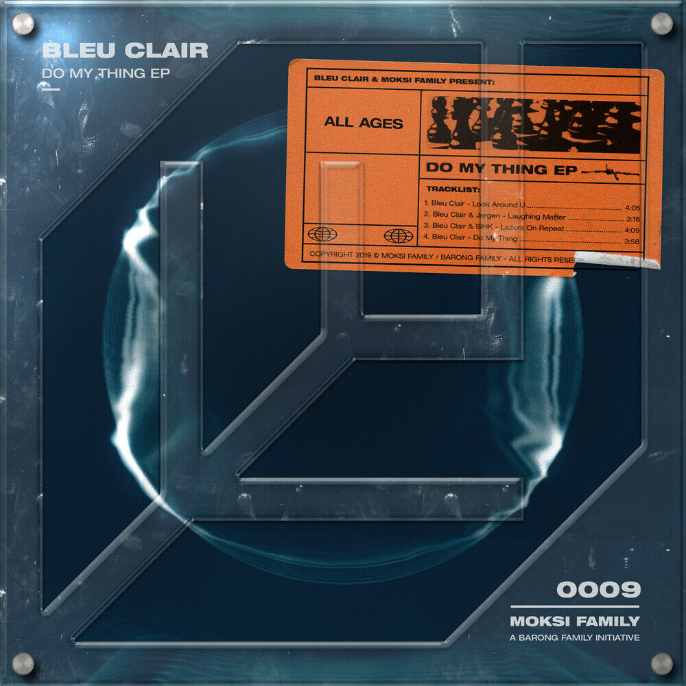 Bleu clair. Bleu clair