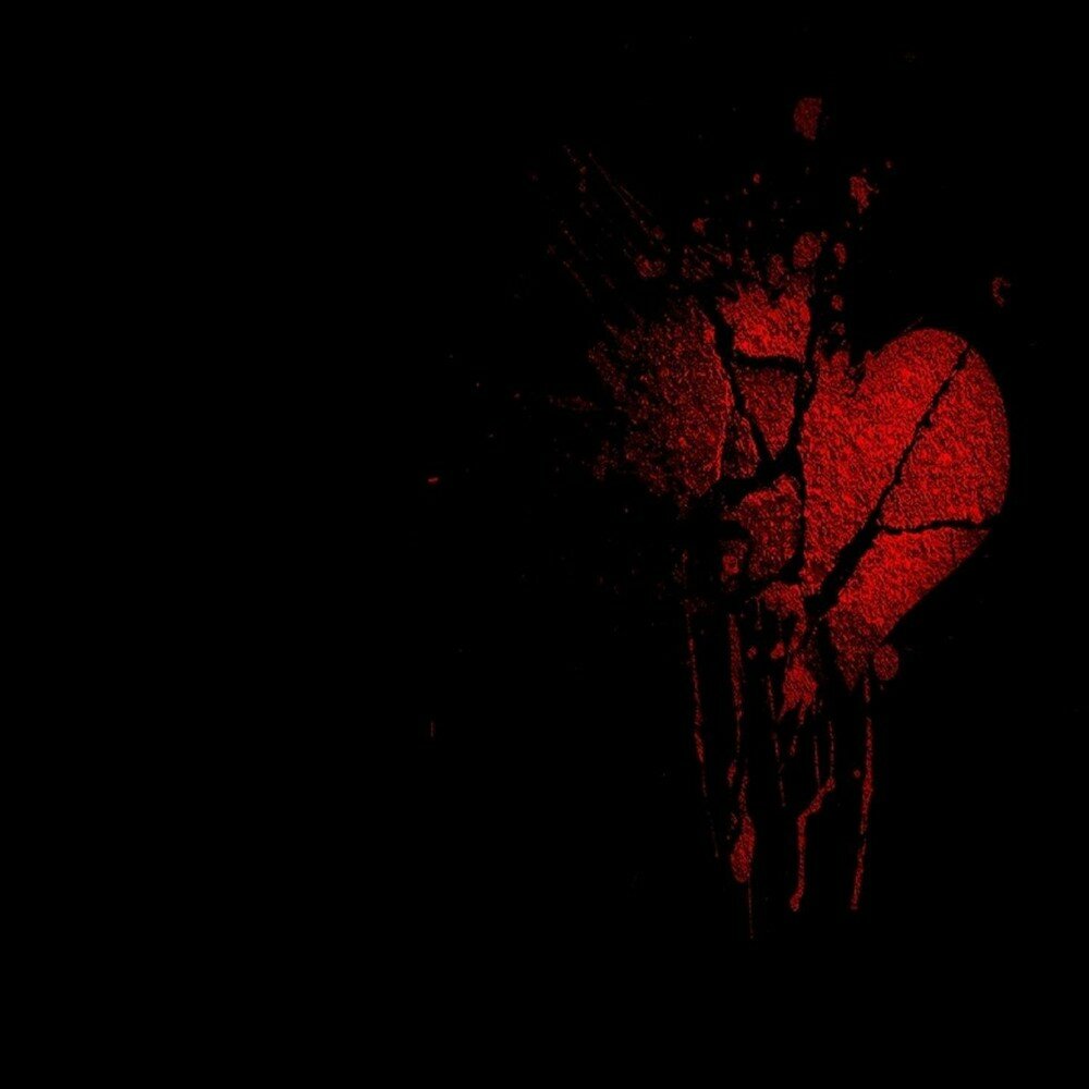 Фото сердца на черном фоне на аву
