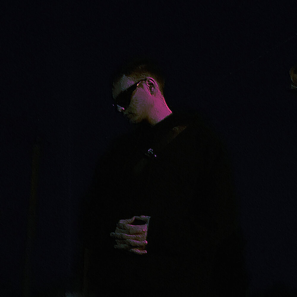 T. Тату. T. Твой враг. U.