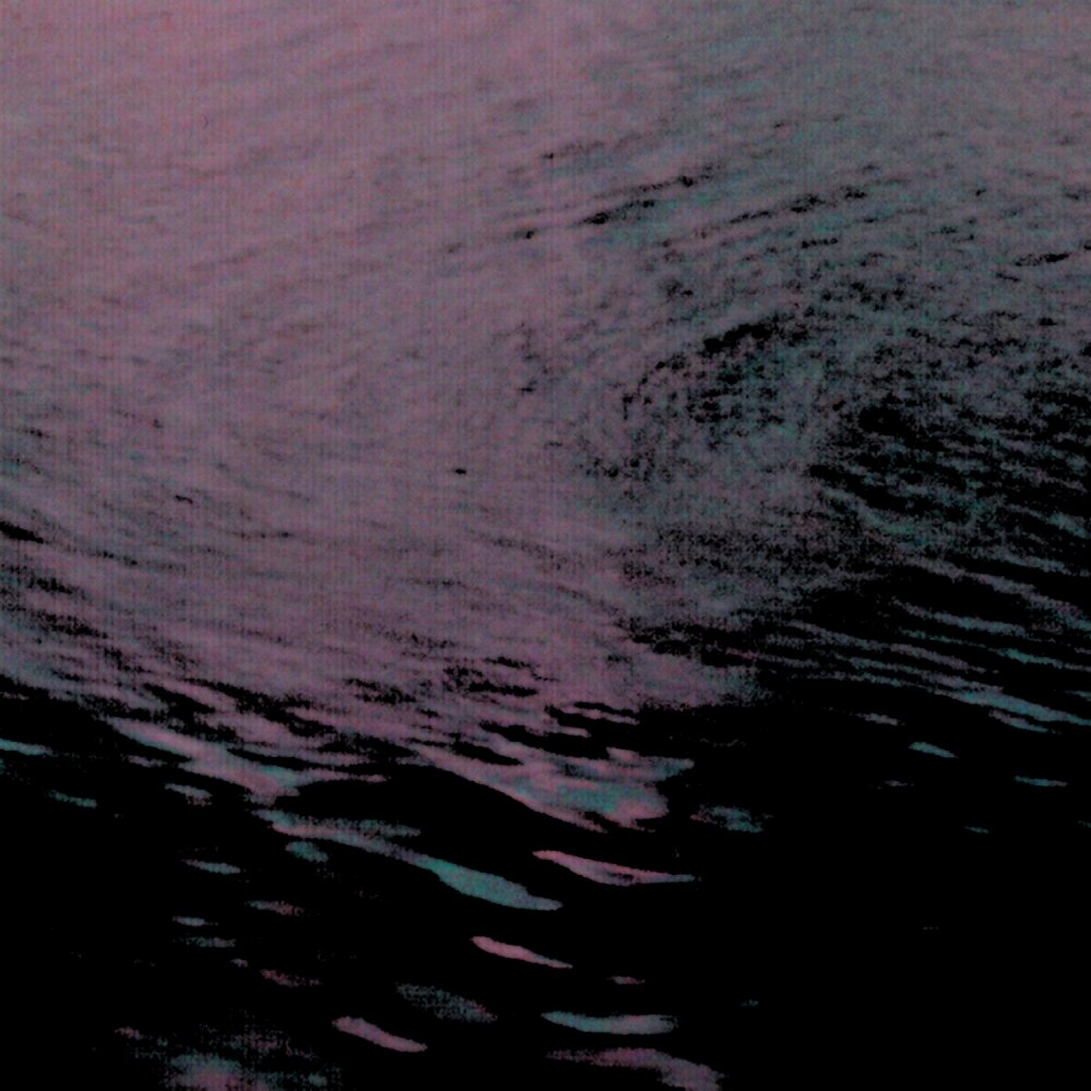 Слушать песни темная вода. Черная вода песня. Невер вода. I want Black Water цвет. Видео воды черной.