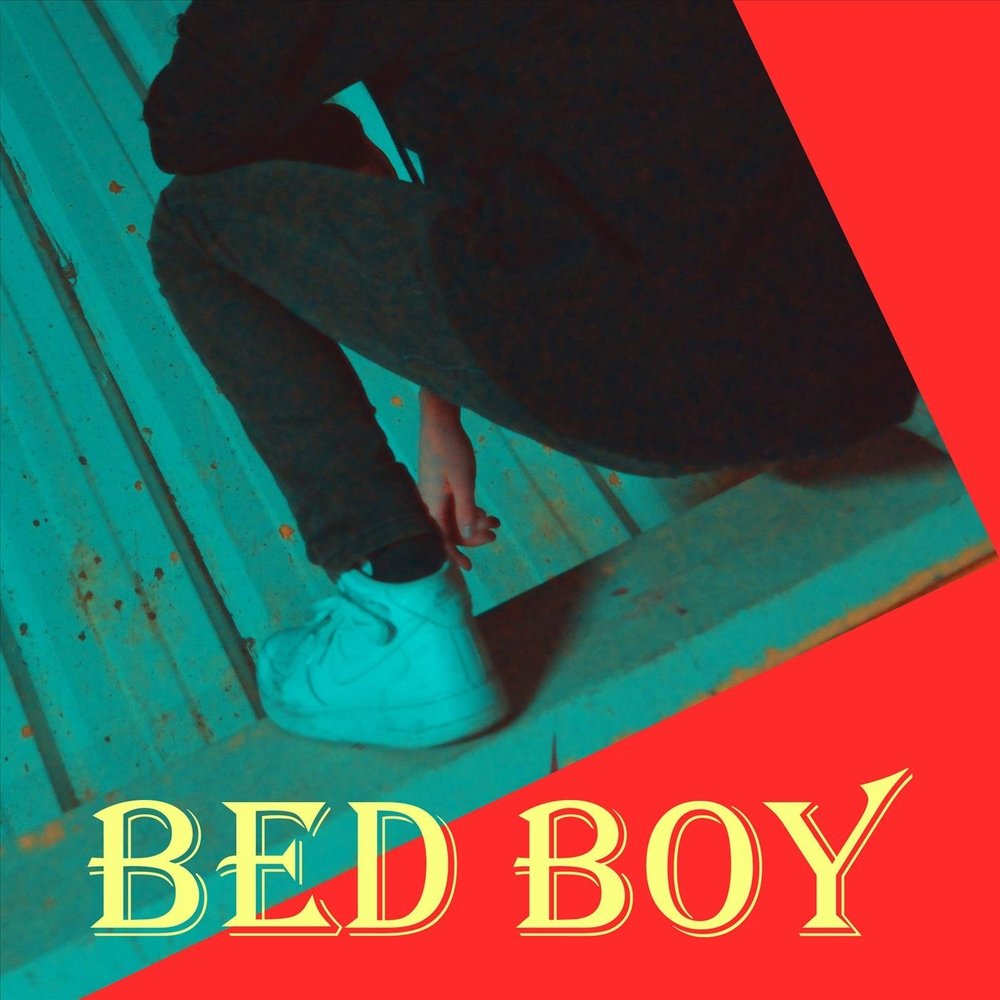 Бэд бой лого. Bad boy логотип. Трек bad boy. Ребенок заправляет кровать. Bad boy обои.