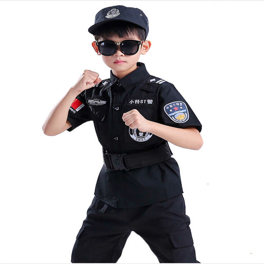 Мальчик милиционер. Полицейская форма для детей. Полицейский для детей. Костюм полицейского для детей. Мальчик в полицейской форме.