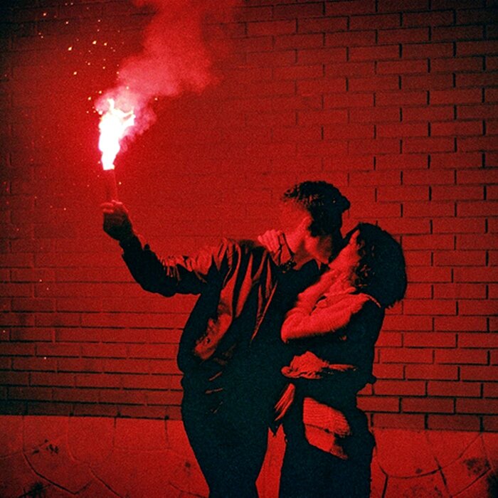 красивый красный. Speak now тейлор свифт. эстетика красного цвета. красный забывать. красивые красные обои.