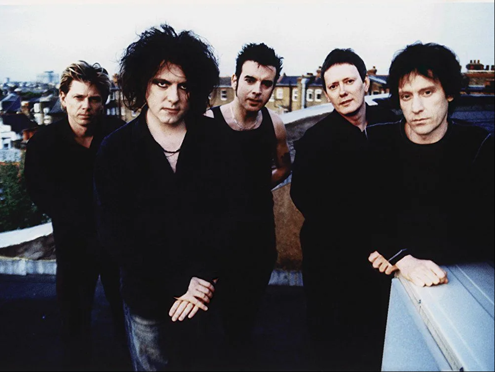 Группа the cure. The cure 1980. Группа the cure. Зе кьюр слушать. Зе кьюр слушать.