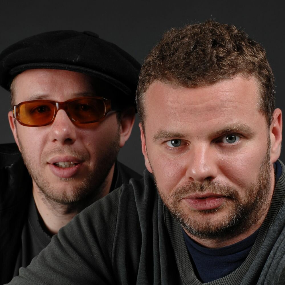 The chemical brothers. Кемикал brothers. Chemical brothers 2022. Группа Кемикал бразерс. Химические братья группа.