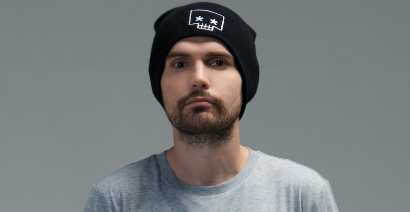 Yes future noize. Future noize. Yes future noize. Нойз мс. Future noize.