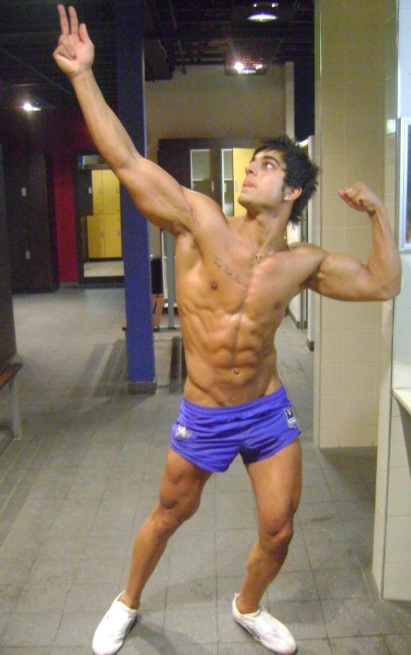 Zyzz спина