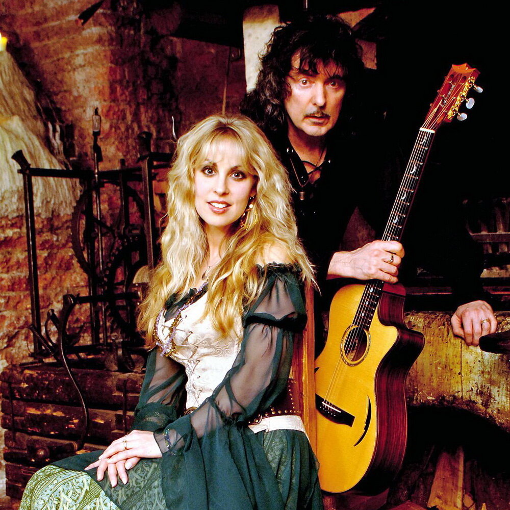 Группа blackmore s night слушать. Группа Blackmore’s Night. Кэндис Найт 2021. Кэндис Найт 2020. Ritchie Blackmore Blackmore's Night.