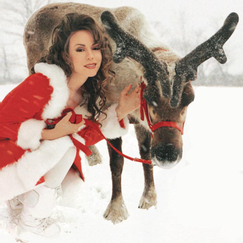 Mariah carey i want. Mariah Carey all i want for Christmas is you. Mariah Carey Merry Christmas 1994. Loona all i want in Christmas.
