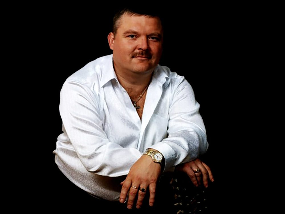 михайл. мирча болога. михайл чингик. михайл. михайл.